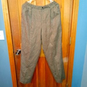 Lauren Ralph Lauren 100% wool brown herringbone pants size 12